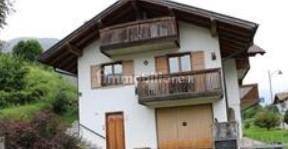 5 rooms Apartment in Porte di Rendena, Italy No. 376054