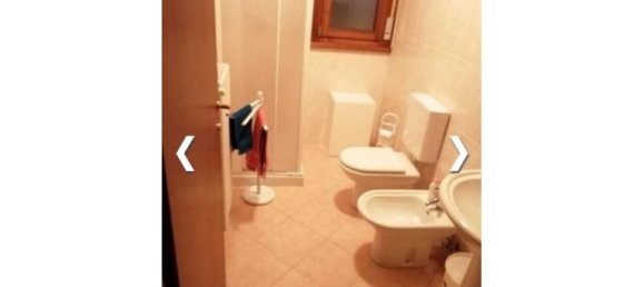 2 bedrooms Apartment in Udine, Italy No. 254980 4