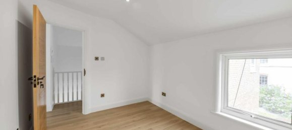 3 bedrooms Apartment in Ealing, United Kingdom No. 5777 9