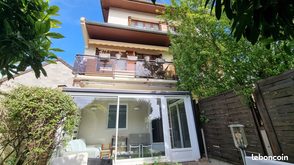 3 chambres Maison à Quincy-sous-Sénart, France No. 181062