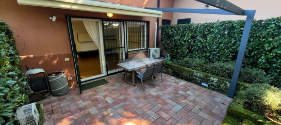 Casa de 4 habitaciónes en Correzzana, Italy No. 142080 42