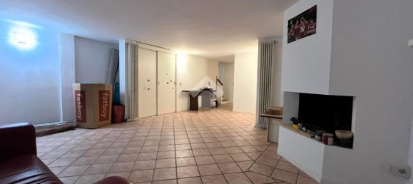 Casa de 4 habitaciónes en Correzzana, Italy No. 142080 39