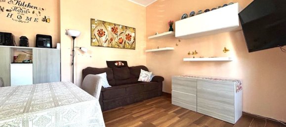 3 bedrooms Apartment in Malnate, Italy No. 363517 4
