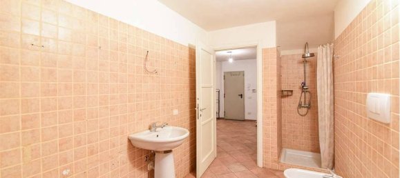 3 bedrooms Villa in Rovellasca, Italy No. 314927 15