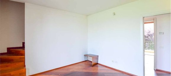 3 bedrooms Villa in Rovellasca, Italy No. 314927 8