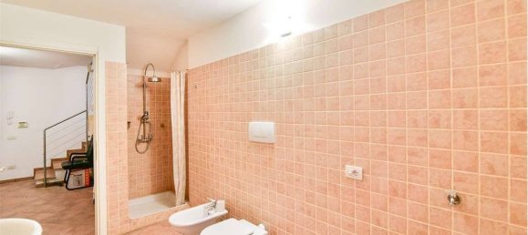 3 bedrooms Villa in Rovellasca, Italy No. 314927 16