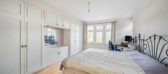 3 bedrooms House in Harrow, United Kingdom No. 12177 24