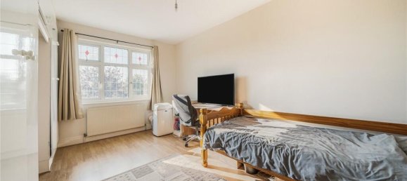 3 bedrooms House in Harrow, United Kingdom No. 12177 20