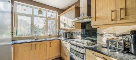 3 bedrooms House in Harrow, United Kingdom No. 12177 16