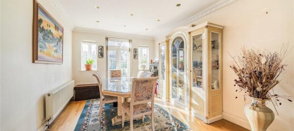 3 bedrooms House in Harrow, United Kingdom No. 12177 21