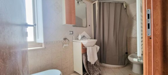 5-Zimmer Villa in Catanzaro, Italy, Nr. 36628 27