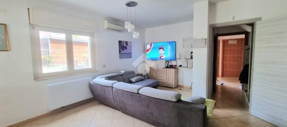 5-Zimmer Villa in Catanzaro, Italy, Nr. 36628 9