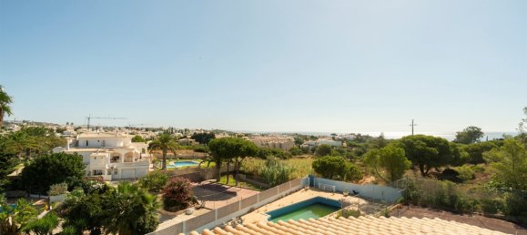 4 bedrooms Villa in Albufeira, Portugal No. 137888 11