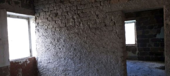 Studio in Mignano Monte Lungo, Italy No. 254498 3