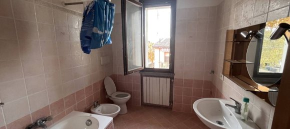 Квартира с 2 спальнями в Брони, Италия № 311287 14