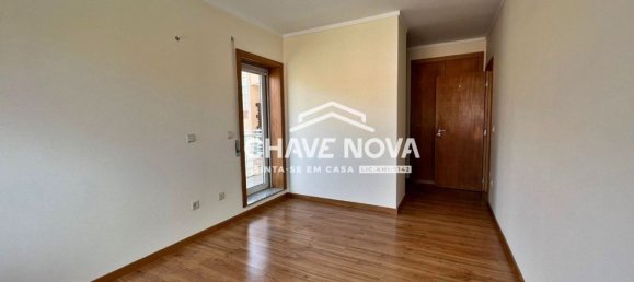 2 Schlafzimmer Wohnung in Canelas, Portugal, Nr. 9500 13