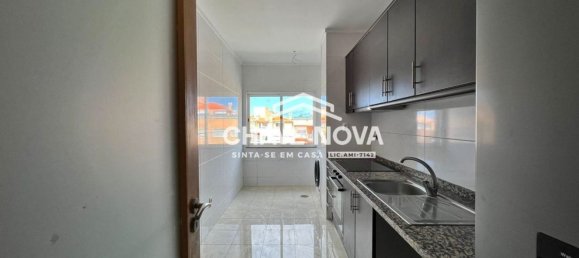 2 Schlafzimmer Wohnung in Canelas, Portugal, Nr. 9500 8