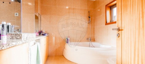 4 bedrooms House in Povoa de Lanhoso, Portugal No. 177244 8