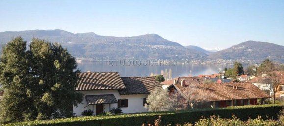 7 Schlafzimmer Villa in Ranco, Italy, Nr. 358865 5