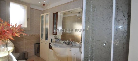 7 Schlafzimmer Villa in Ranco, Italy, Nr. 358865 31