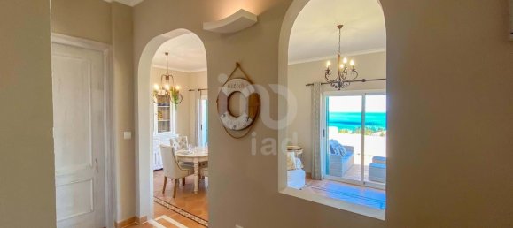 4 bedrooms House in Altea, Spain No. 133476 9