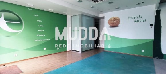 59m² Commercial property in Macedo de Cavaleiros, Portugal No. 92736 4