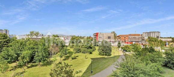 3 bedrooms Apartment in Sesto San Giovanni, Italy No. 216609 4