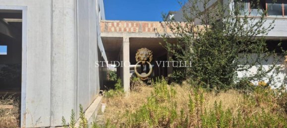 2000m² Warehouse in Bari, Italy No. 363327 8