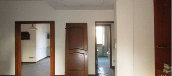 3 غرف نوم فيلا في Burago di Molgora, Italy رقم 7747 9