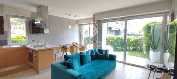 6 rooms Villa in Camaiore, Italy No. 172060 3