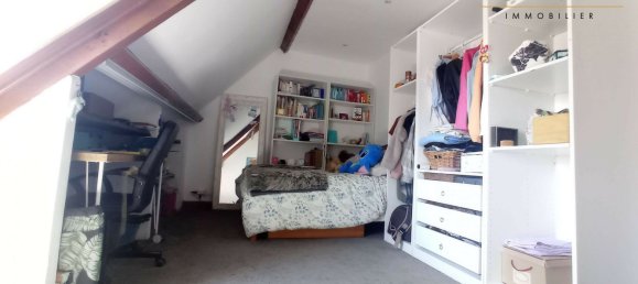 3 bedrooms House in Francourville, France No. 153436 20