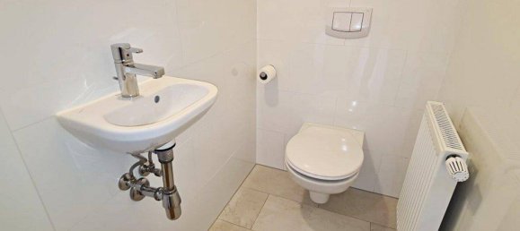 Apartamento de 3 divisões em Simmering, Austria N.º 221661 38