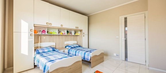 4 rooms Apartment in Fossano, Italy No. 220512 27