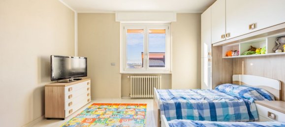 4 rooms Apartment in Fossano, Italy No. 220512 25