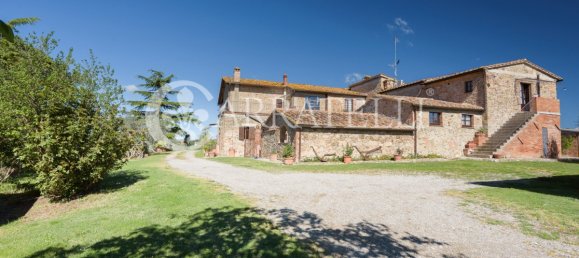 11 bedrooms House in Pienza, Italy No. 78415 2