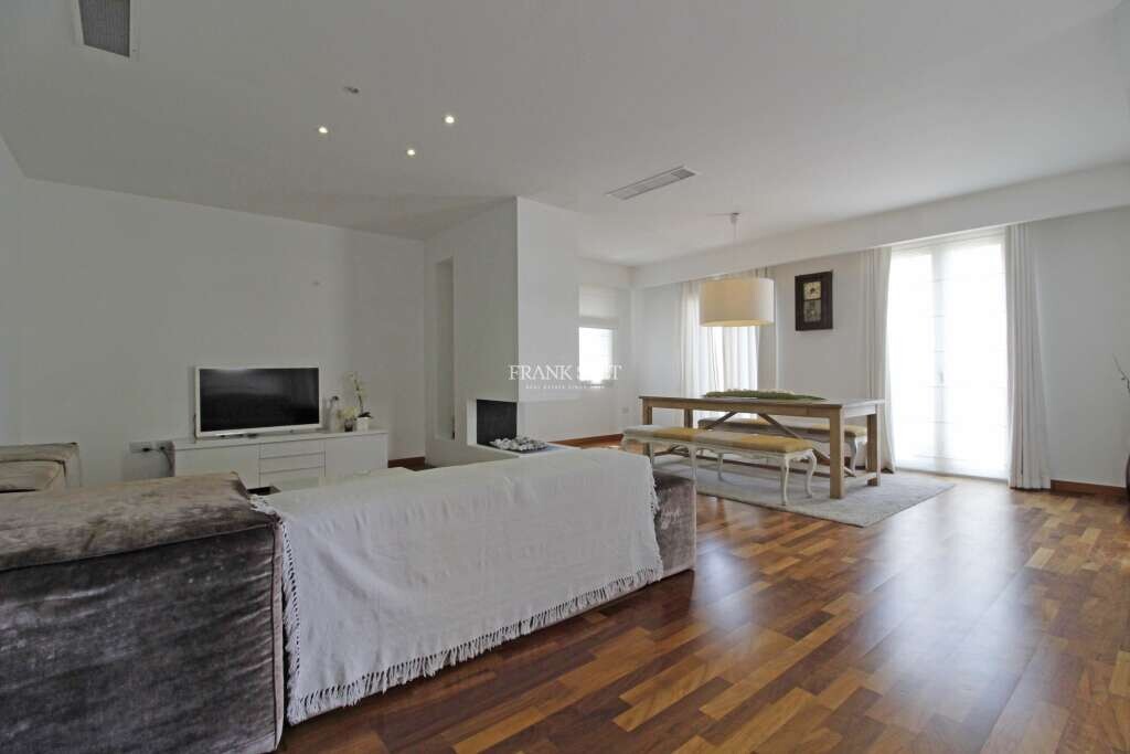 Квартира с 3 спальнями в Слима, Мальта № 189