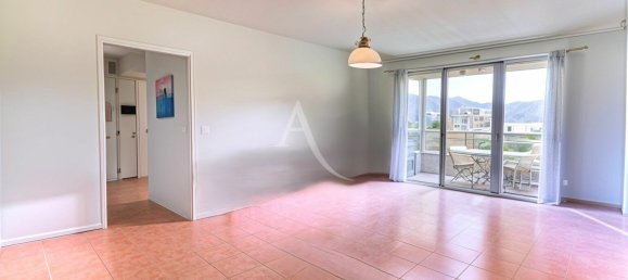 Квартира с 2 спальнями в Марсель, Франция № 322570 3