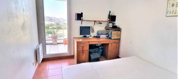 Квартира с 2 спальнями в Марсель, Франция № 322570 7