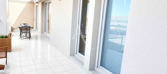 Квартира с 2 спальнями в Марсель, Франция № 322570 2