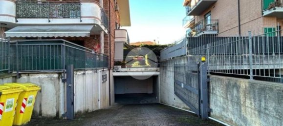 79m² Garage in Pianezza, Italy No. 143771 2