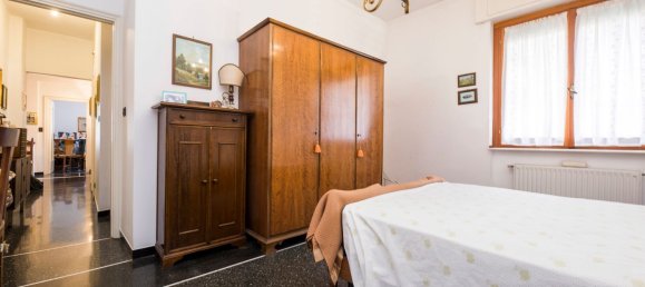 7غرفة شقة في Genoa, Italy رقم 261379 10