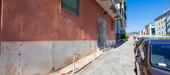 7غرفة شقة في Genoa, Italy رقم 261379 31