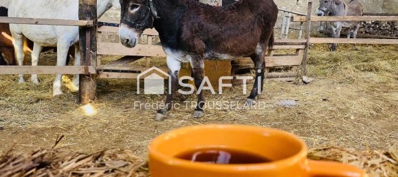 3 bedrooms House in Evres, France No. 209044 2