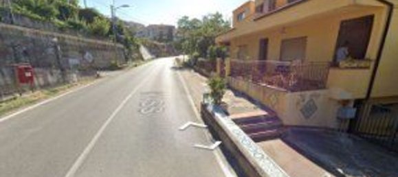 4-Zimmer Wohnung in Santo Stefano di Camastra, Italy, Nr. 51812 5