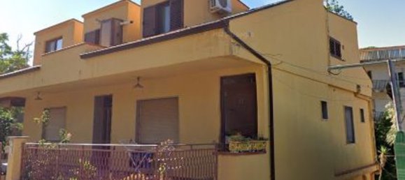 4-Zimmer Wohnung in Santo Stefano di Camastra, Italy, Nr. 51812 4