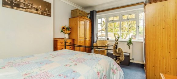 3 bedrooms House in New Addington, United Kingdom No. 8091 14