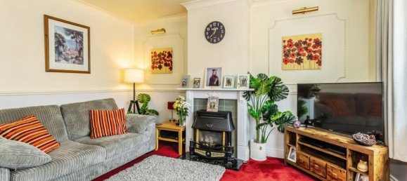 3 bedrooms House in New Addington, United Kingdom No. 8091 4