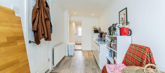 3 bedrooms House in New Addington, United Kingdom No. 8091 7