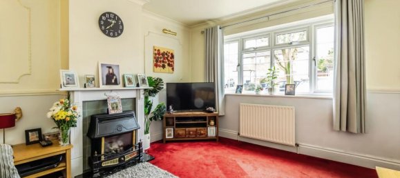 3 bedrooms House in New Addington, United Kingdom No. 8091 16