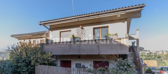 2 bedrooms Apartment in Nazzano, Italy No. 198212 3